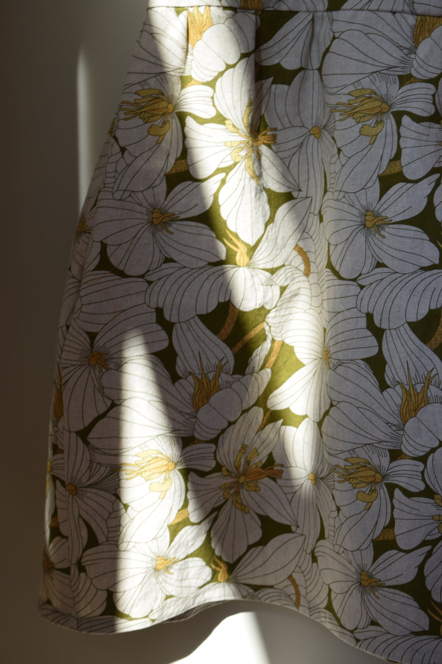 Floral Sleeveless Garden Dress | Large