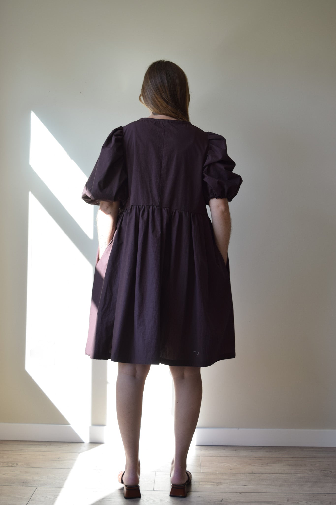 Chocolate Emily Puff Sleeve Dress | Size Small