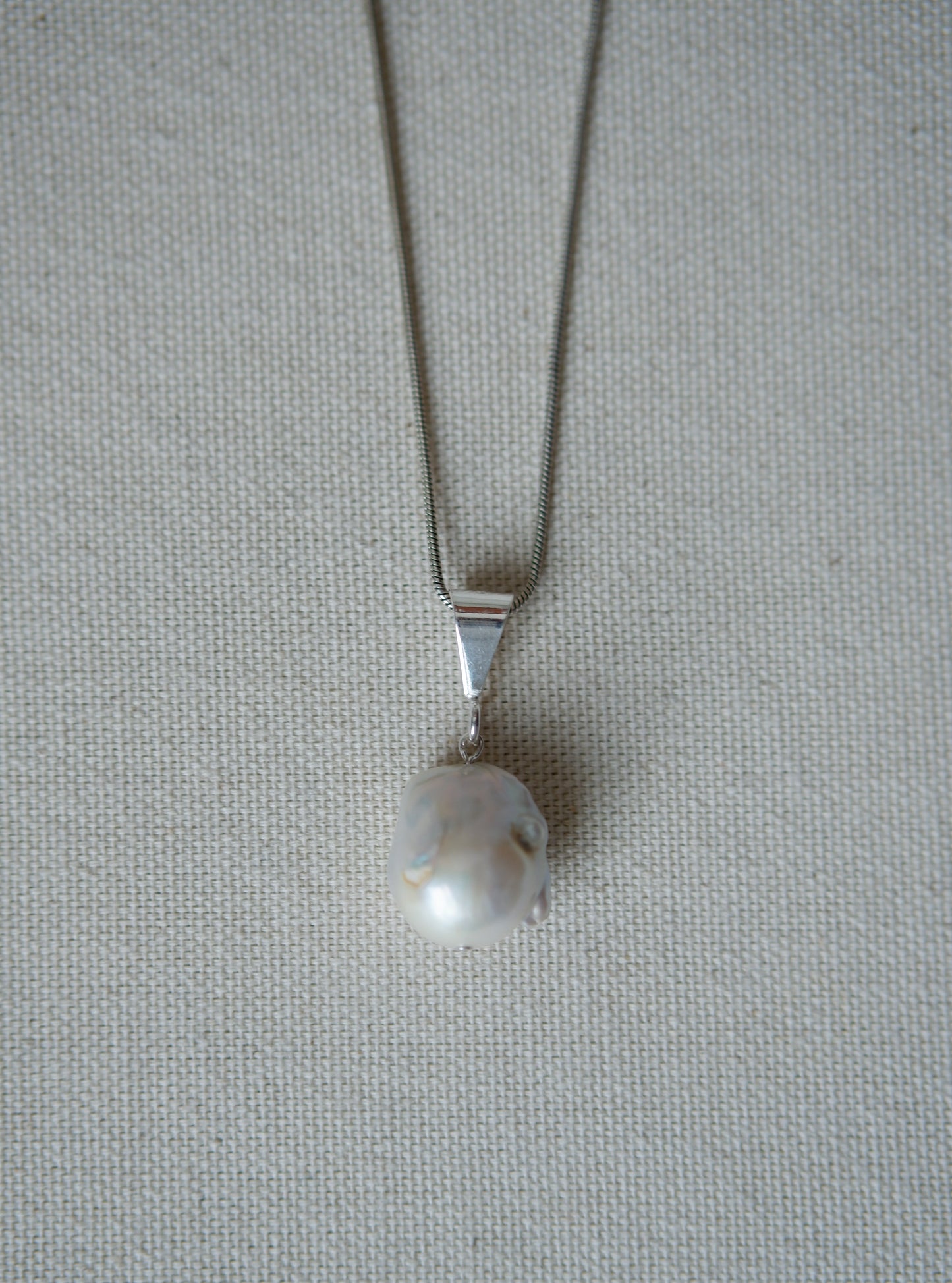 Baroque Pearl Pendant