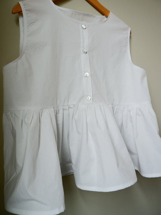 Sleeveless Garden Blouse | Medium